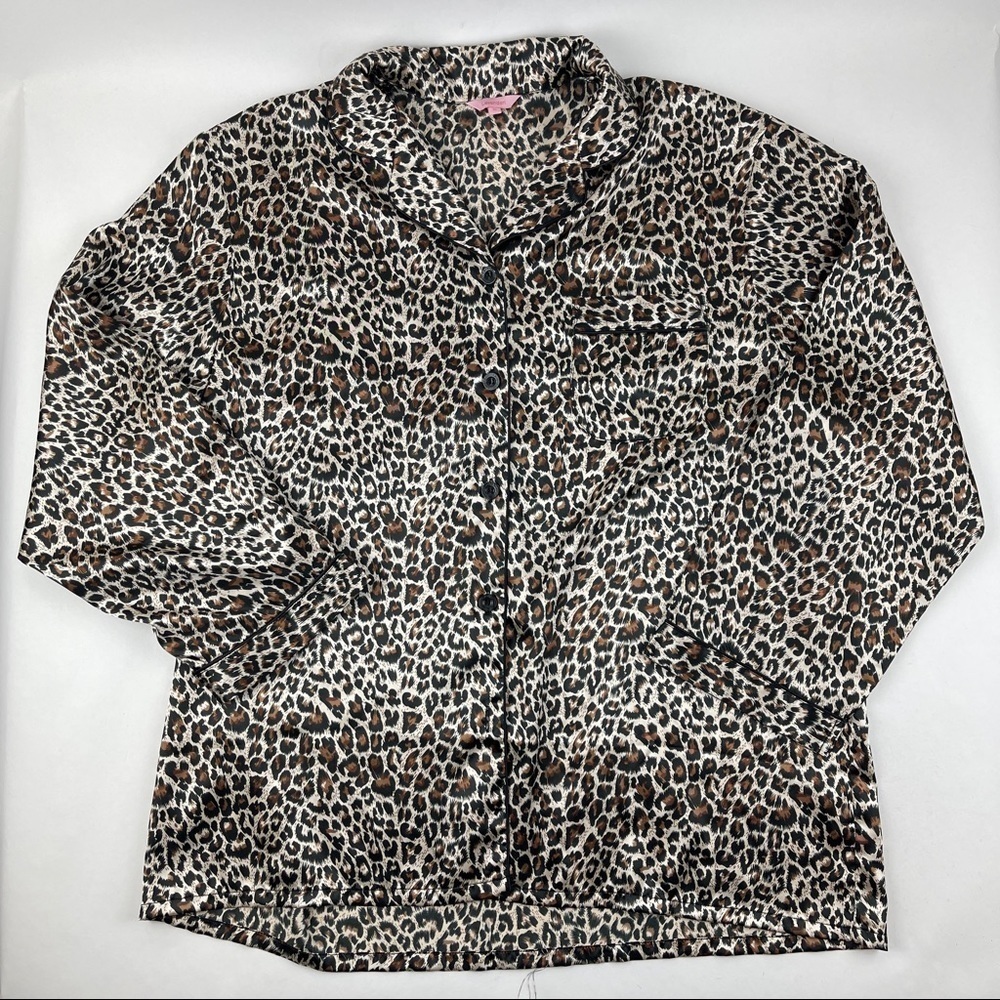 Lavenderi Button Up Shirt Women XL Cream Black Leopard Long Sleeve Pocket